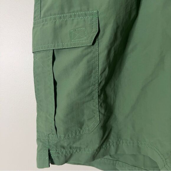 L.L. Bean Men’s Green Swim Cargo Trunks Shorts Size Large - Picture 3 of 6